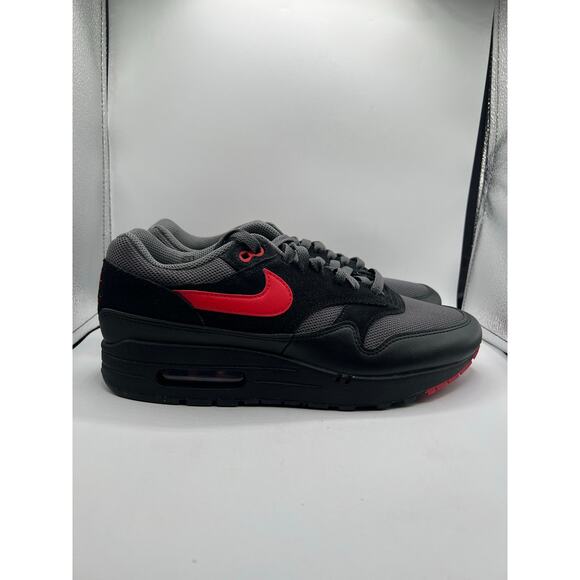 Nike Air Max 1 Essential “Vamps” size 9 mens main image 6
